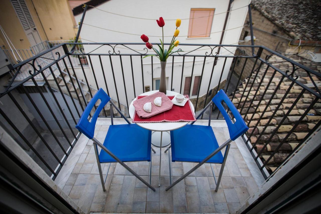 Sopra La Piazza Villa Agira Luaran gambar