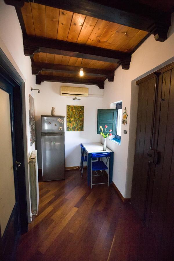 Sopra La Piazza Villa Agira Luaran gambar